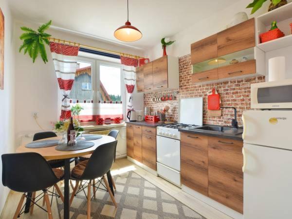 Apartament Wrzos Bieszczady Чорна Екстер'єр фото